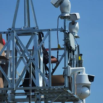 Put the "Golden Bell Jade" on Castle Peak Bridge"